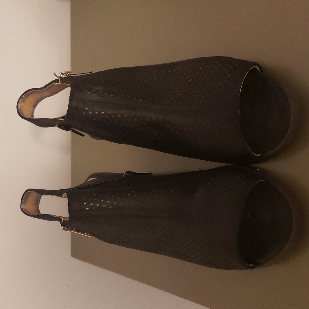 TG booties